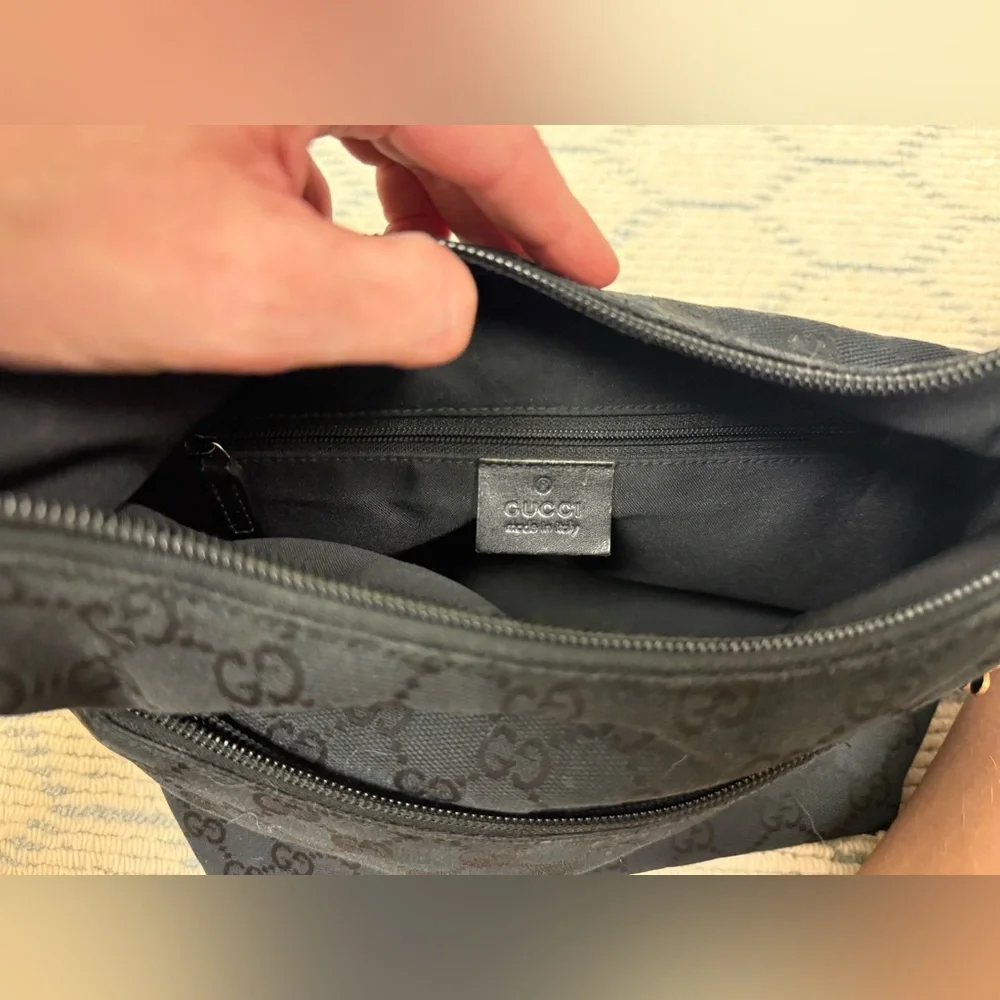 GUCCI Vintage Y2K Classic Black GG Monogram Canvas Leather Hobo Shoulder Bag - Picture 13 of 16